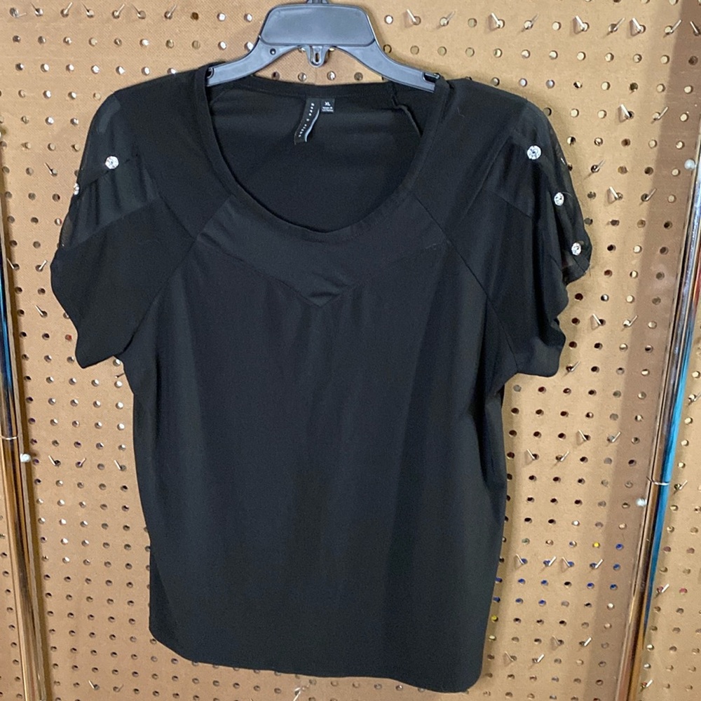 Xl black top
